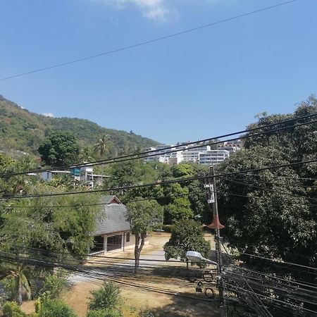 Corsica Guesthouse Pantai Kata Bagian luar foto