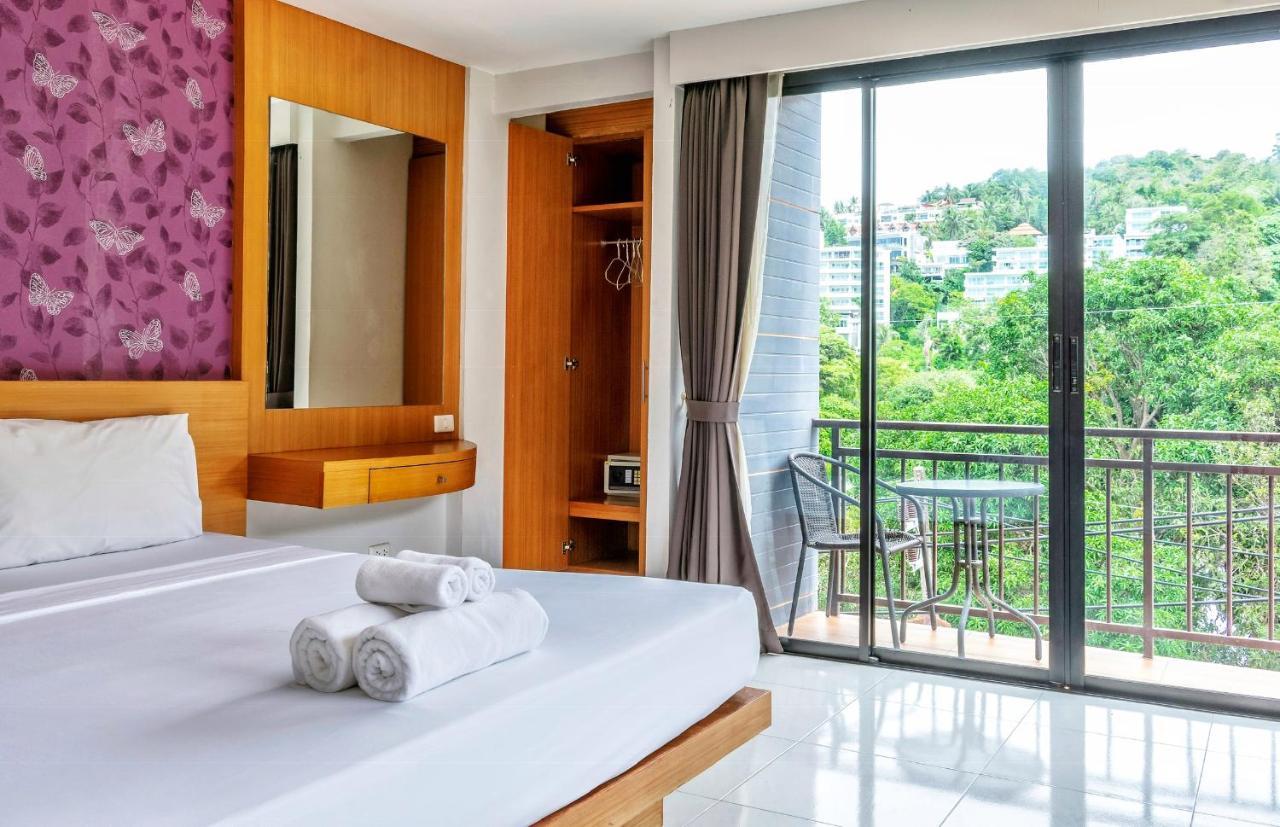 Corsica Guesthouse Pantai Kata Bagian luar foto
